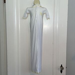 Vtg 60s/70s white/yellow coming home‎ from hospital blanket gown with embroidery